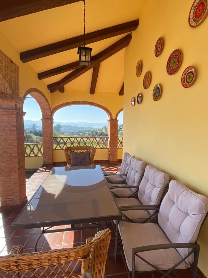 Casa Rural Montes De Trigo Херес де лос Кабайерос Екстериор снимка
