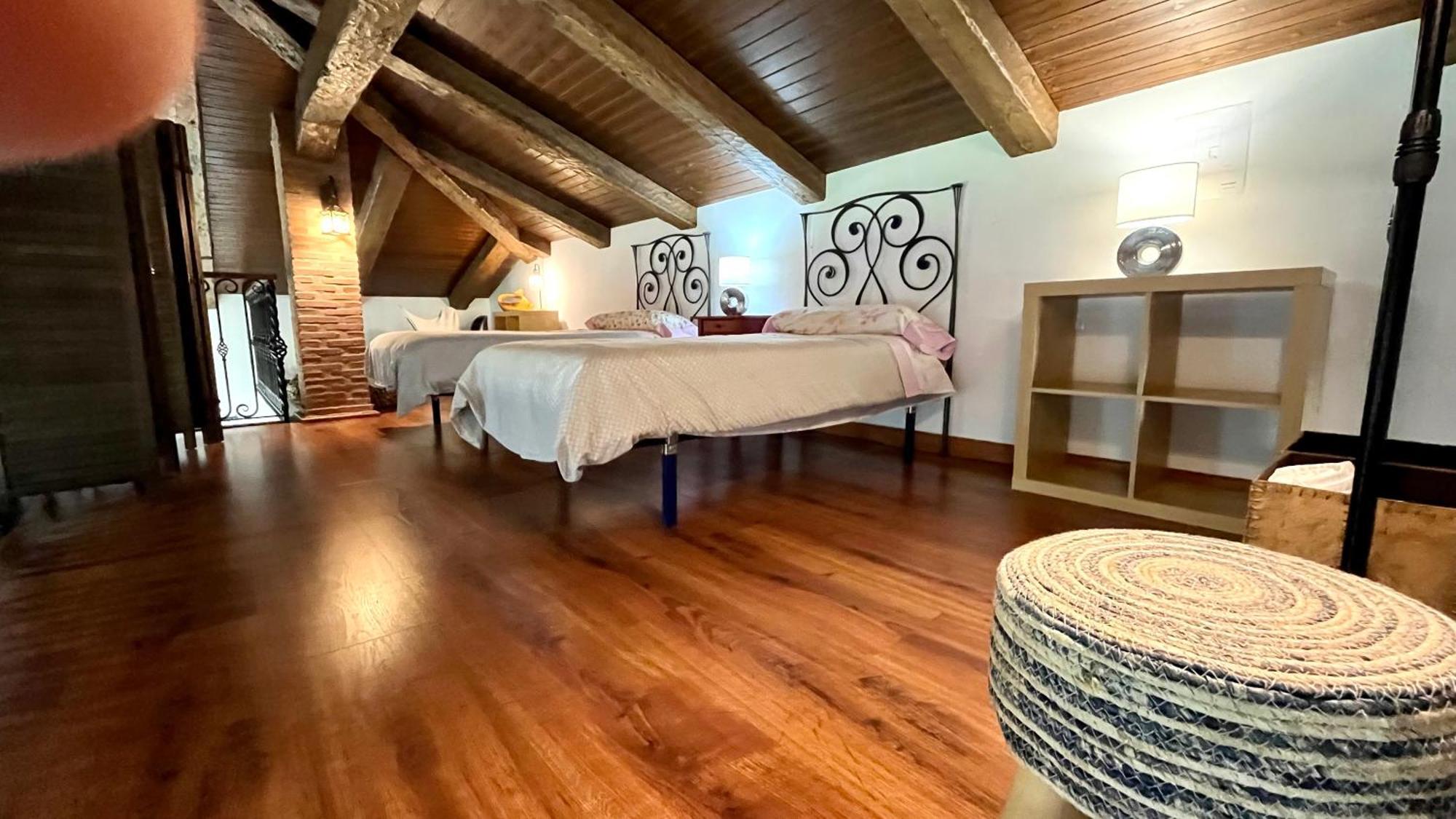 Casa Rural Montes De Trigo Херес де лос Кабайерос Екстериор снимка